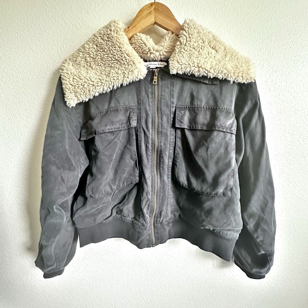 YOUNG FABULOUS & BROKE | Aviator Bomber Zip Jacket Detachable Faux Fur | Medium - Picture 2 of 9